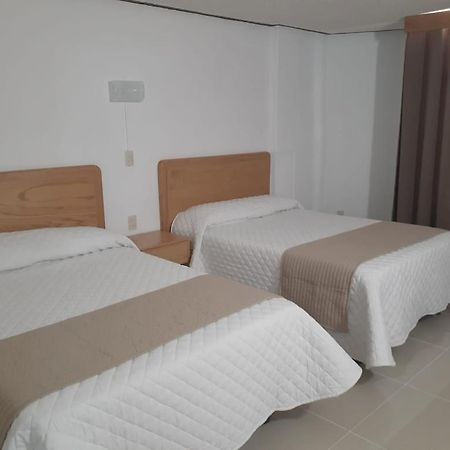Leo Hotel Jerez de García Salinas Buitenkant foto
