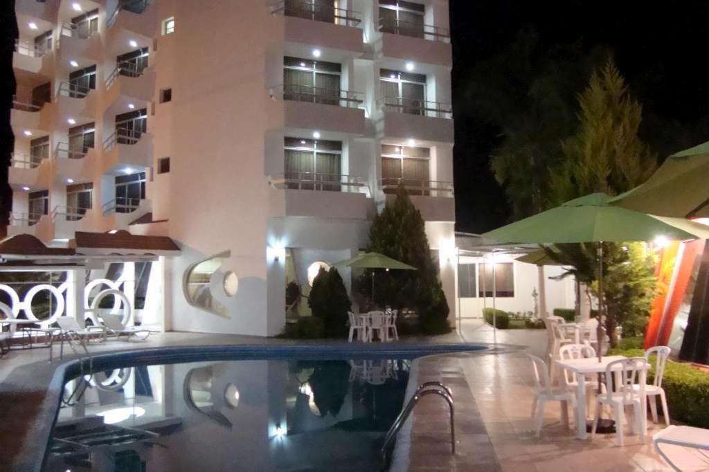Leo Hotel Jerez de García Salinas Buitenkant foto